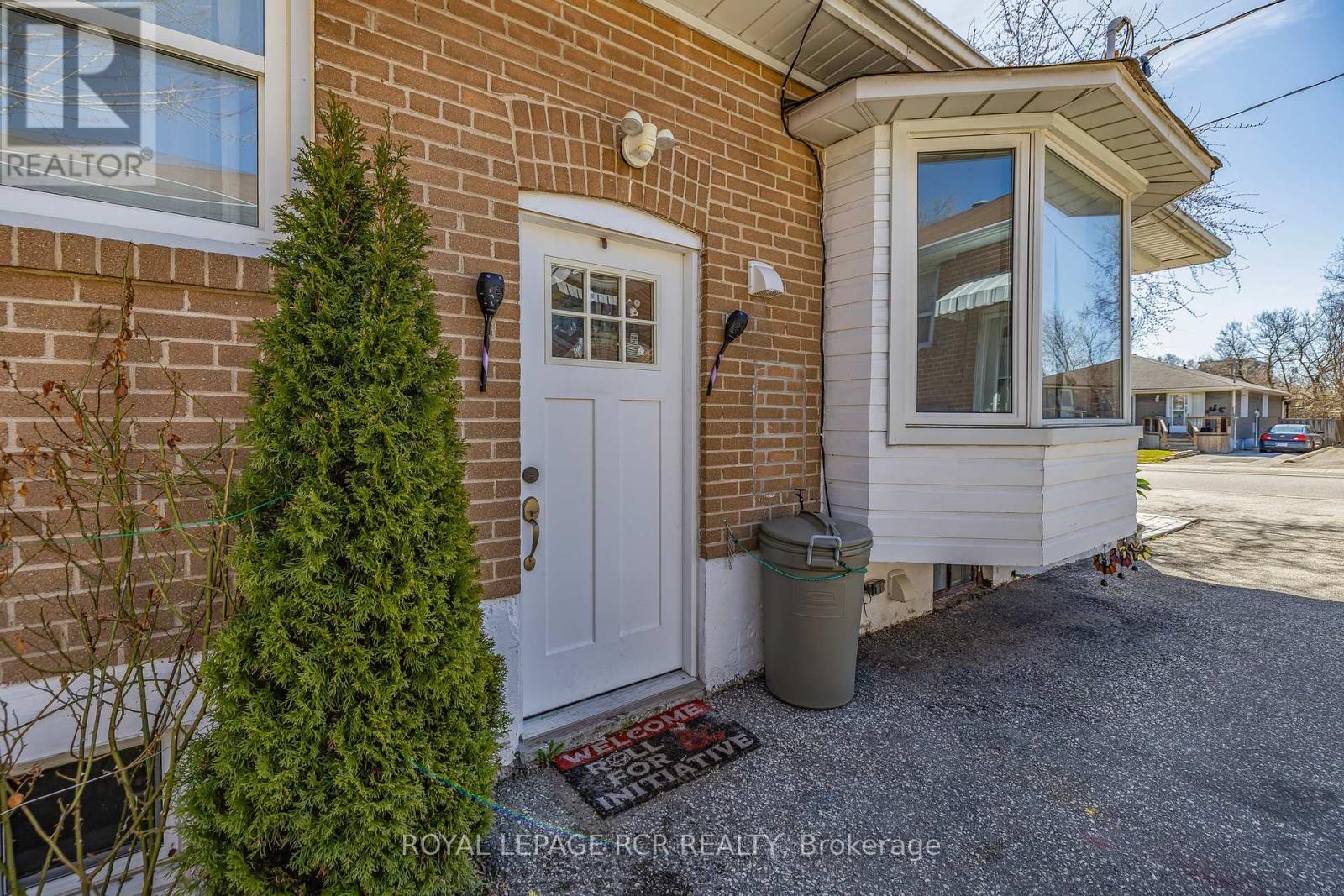 Property at 187 SEPTONNE AVENUE image 4