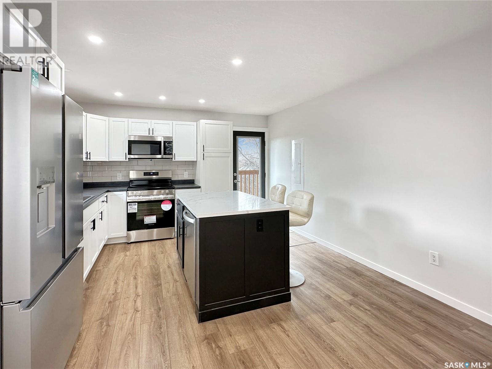 Property at 87 Jackson STREET image 4