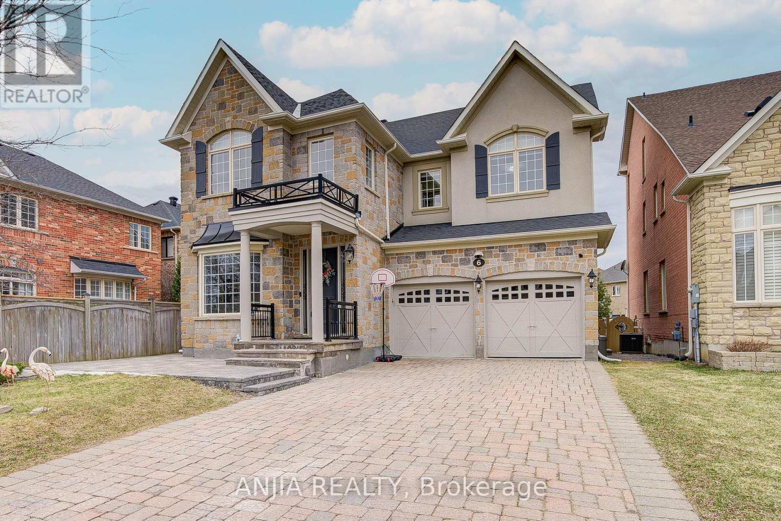 Property at 6 DIETZMAN COURT image 1