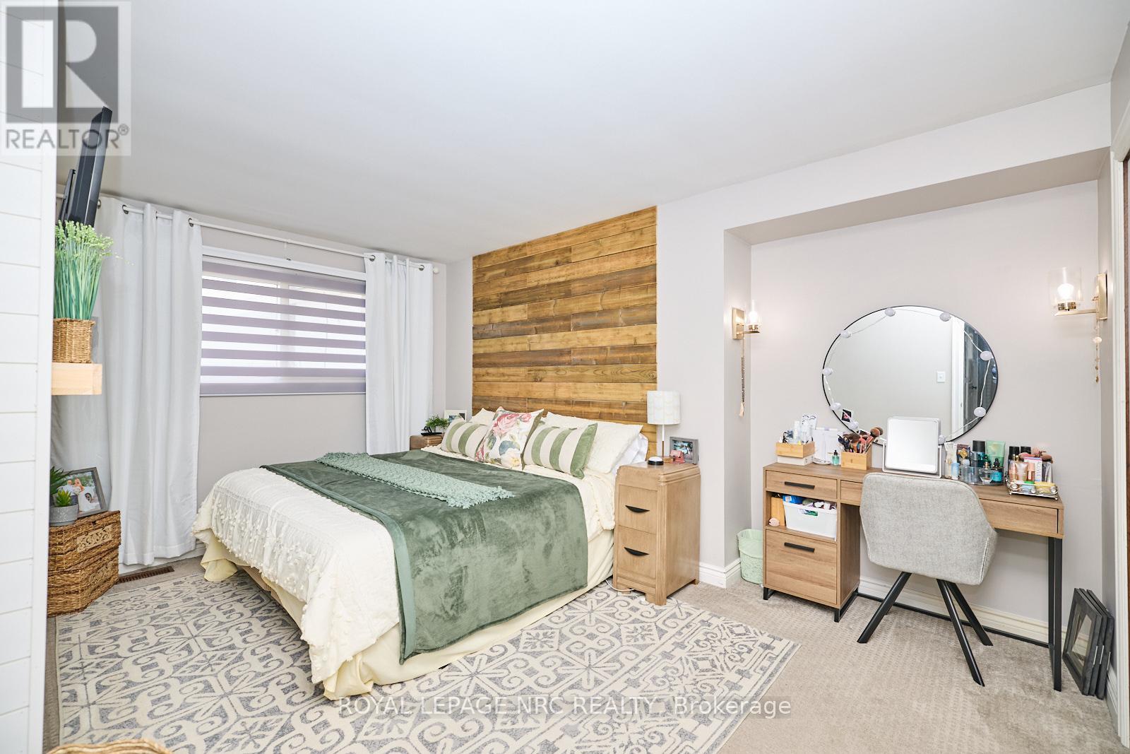 6796 Stokes Street, Niagara Falls (Dorchester), Ontario  L2G 2H1 - Photo 16 - X12046953