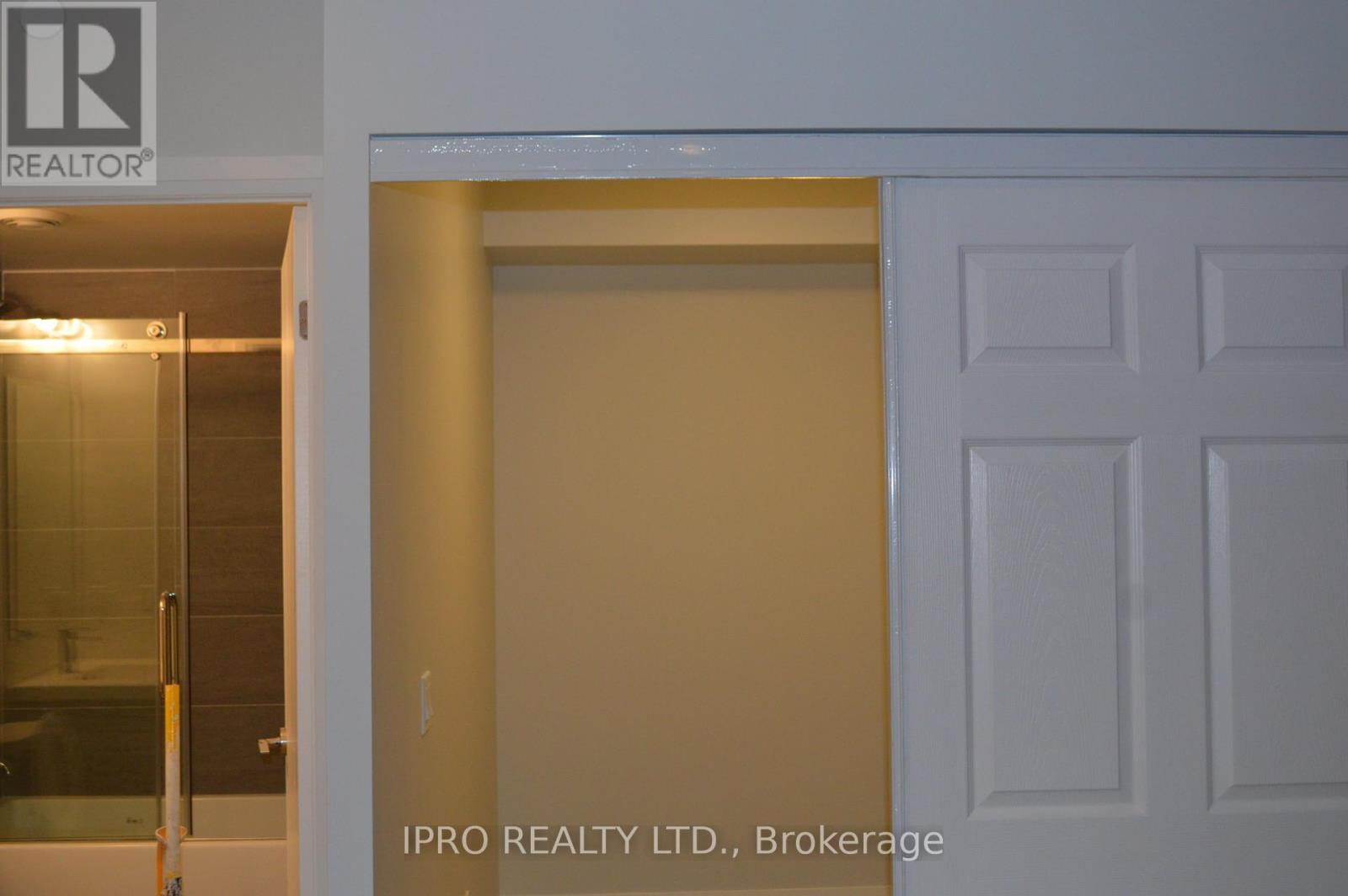 3610 - 77 Mutual Street, Toronto, Ontario  M5B 2A9 - Photo 8 - C12092032