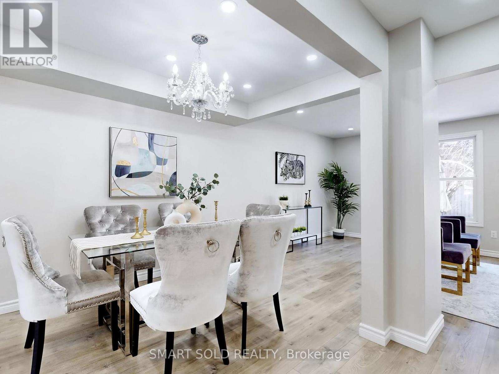 4039 Farrier Court, Mississauga (Erin Mills), Ontario  L5L 2Y4 - Photo 11 - W12092038