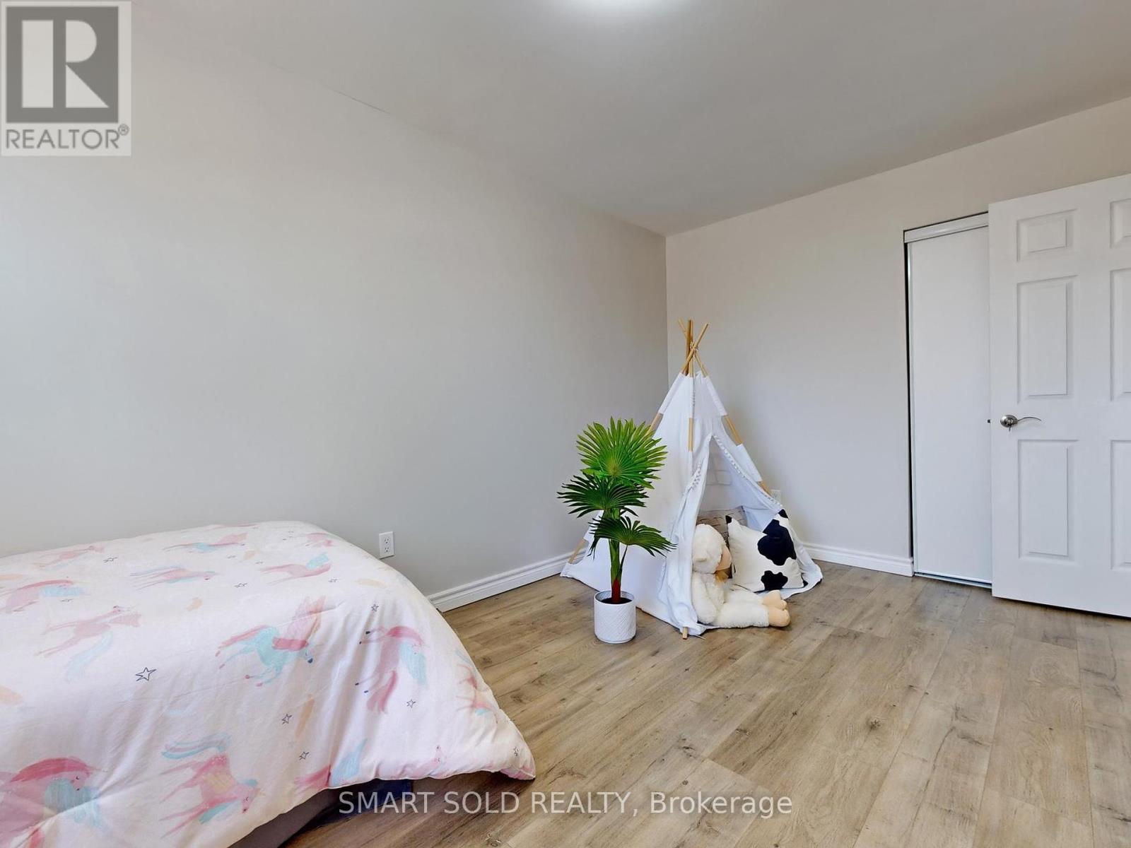 4039 Farrier Court, Mississauga (Erin Mills), Ontario  L5L 2Y4 - Photo 26 - W12092038