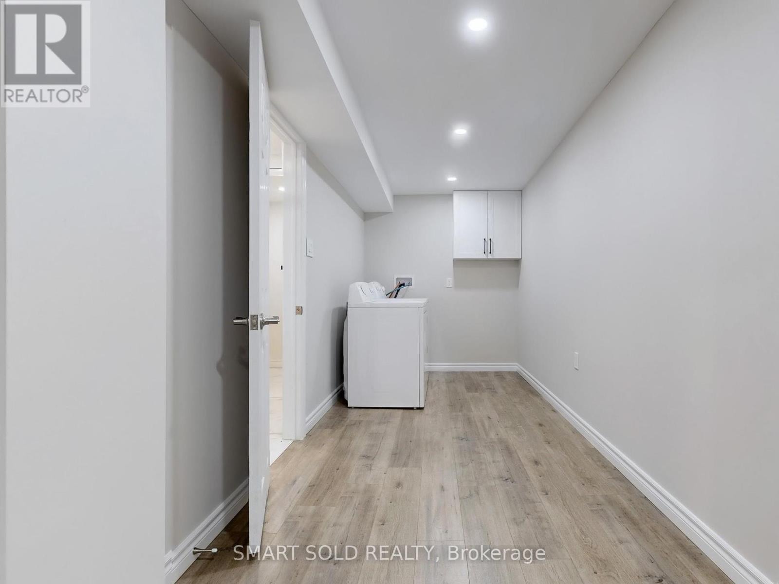 4039 Farrier Court, Mississauga (Erin Mills), Ontario  L5L 2Y4 - Photo 32 - W12092038