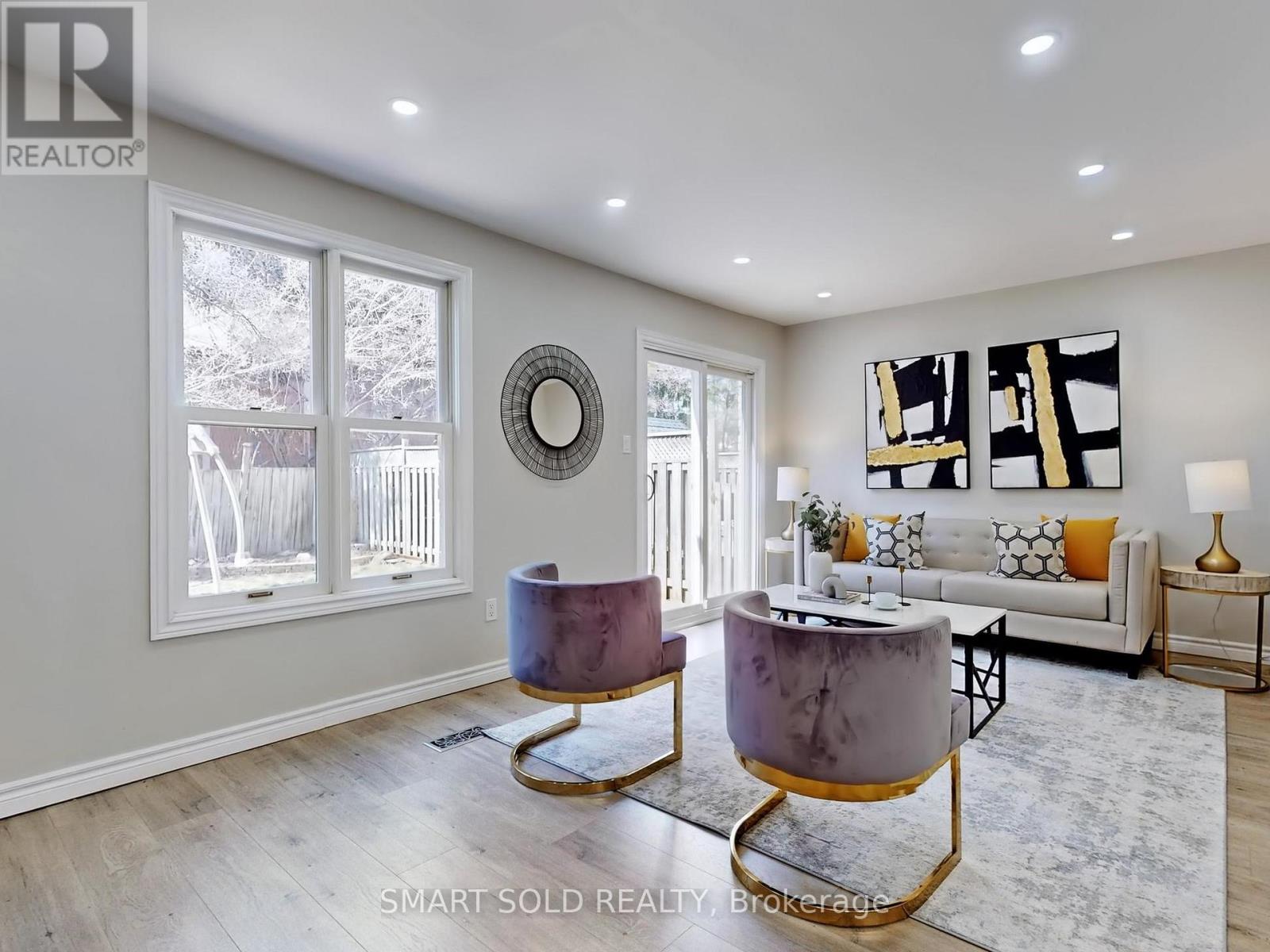 4039 Farrier Court, Mississauga (Erin Mills), Ontario  L5L 2Y4 - Photo 8 - W12092038