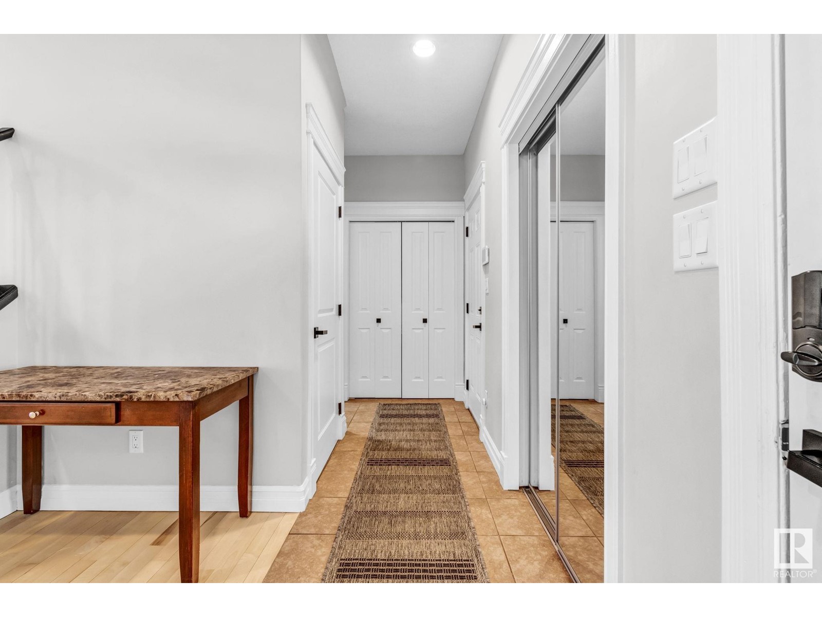 Property at 5321 60 ST image 4
