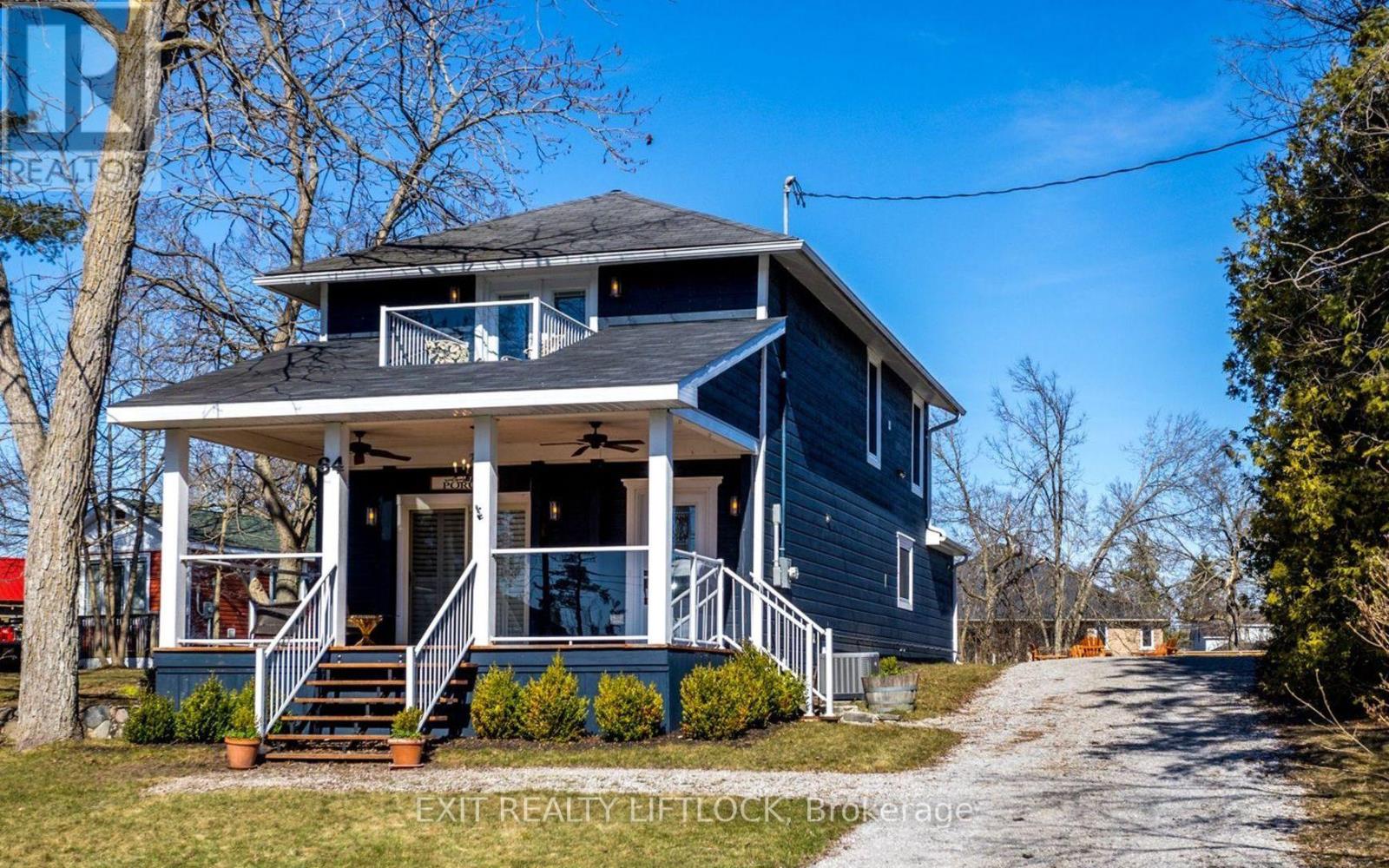 Property at 64 FRONT STREET E image 2