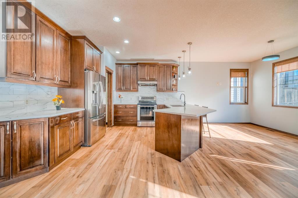Property at 76 Pantego Rise NW image 5