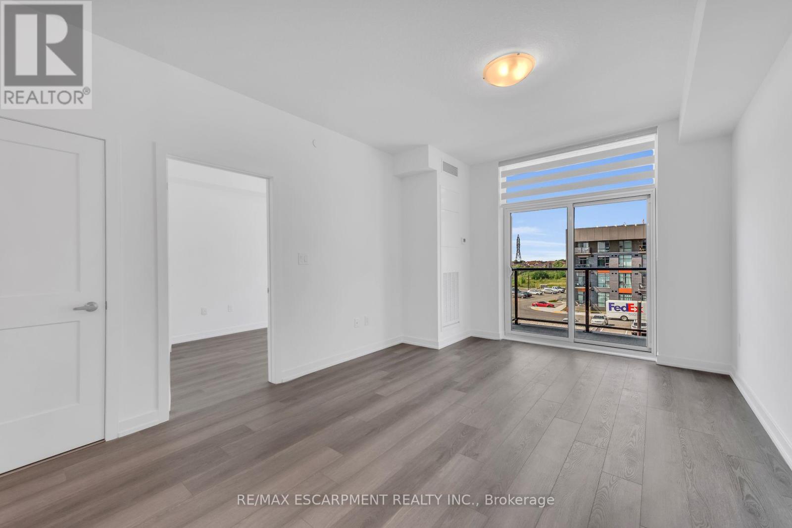331 - 460 Dundas Street E, Hamilton, Ontario  L9B 2A5 - Photo 16 - X12089071