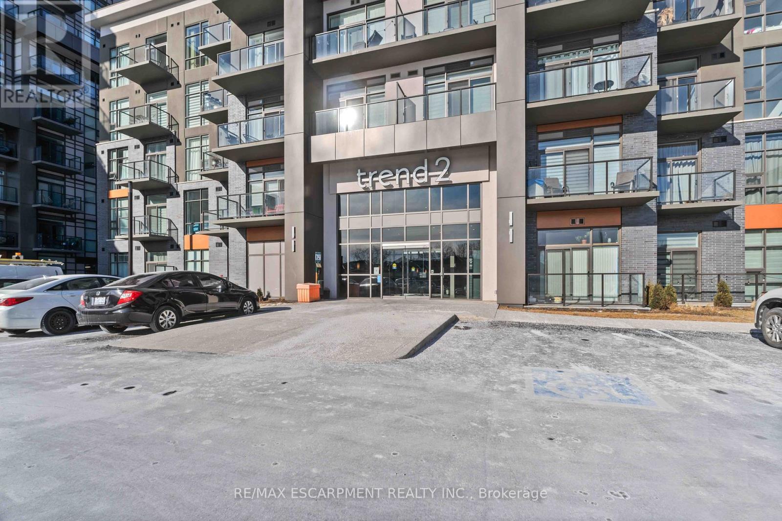 331 - 460 Dundas Street E, Hamilton, Ontario  L9B 2A5 - Photo 3 - X12089071
