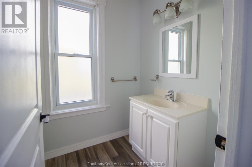 61 Park Avenue West, Chatham, Ontario  N7M 1V8 - Photo 7 - 25002023