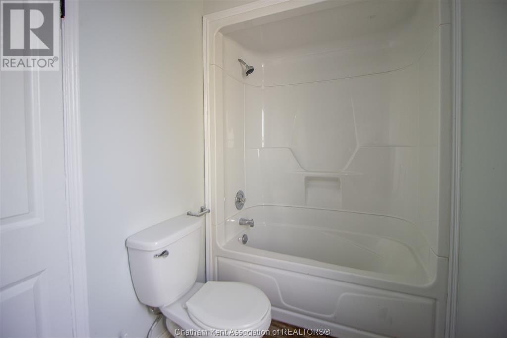 61 Park Avenue West, Chatham, Ontario  N7M 1V8 - Photo 8 - 25002023