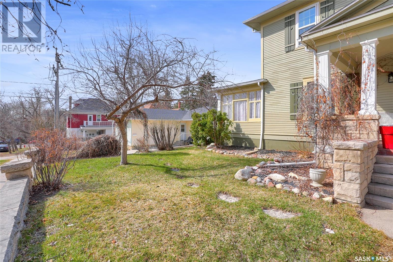 Property at 1022 Clifton AVENUE image 4