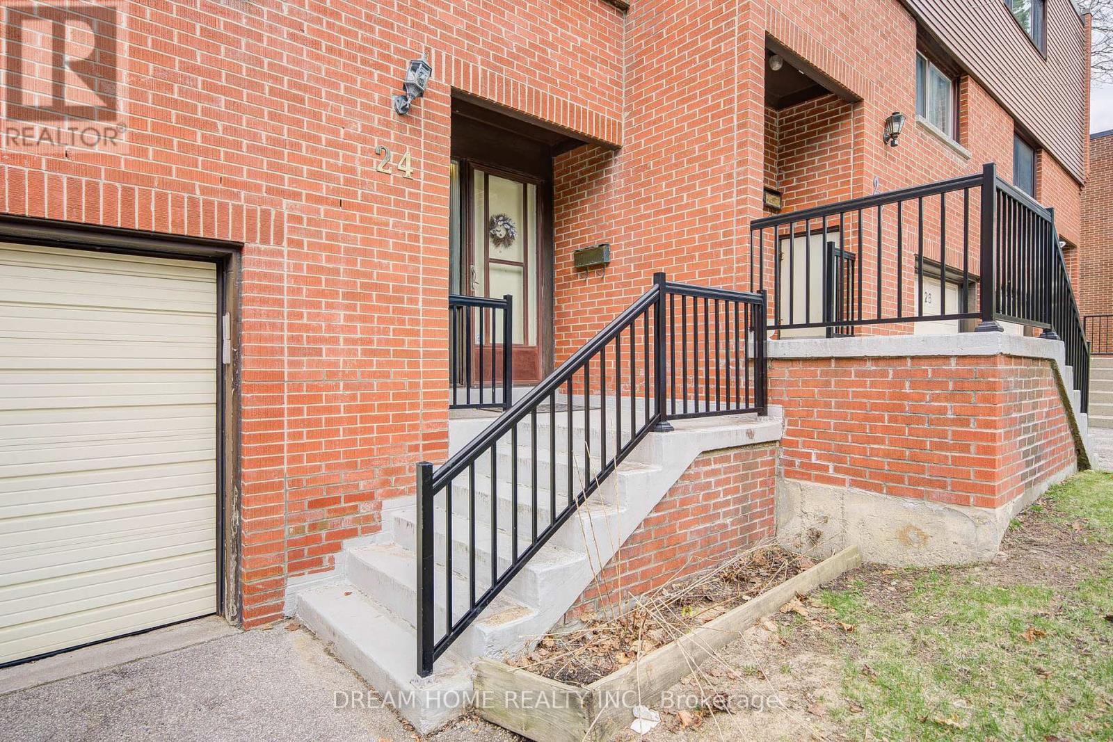Property at 24 SONG MEADOWAY image 3
