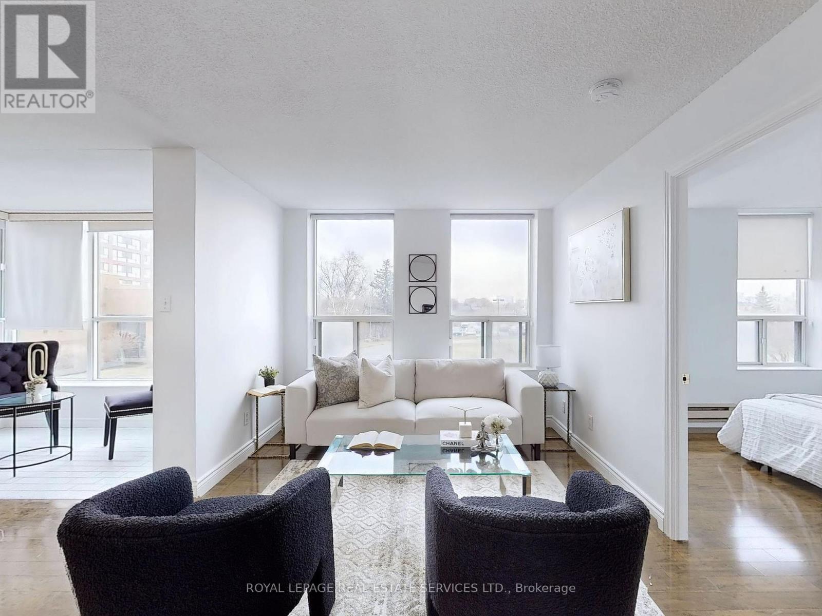 Property at 213 - 330 MCCOWAN ROAD image 1
