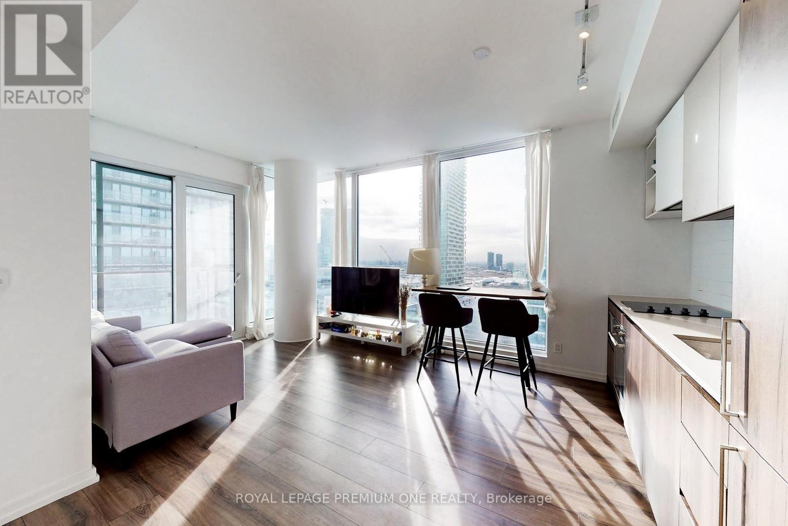 1810 - 1000 Portage Parkway, Vaughan, Ontario  L4K 0L1 - Photo 12 - N12092062