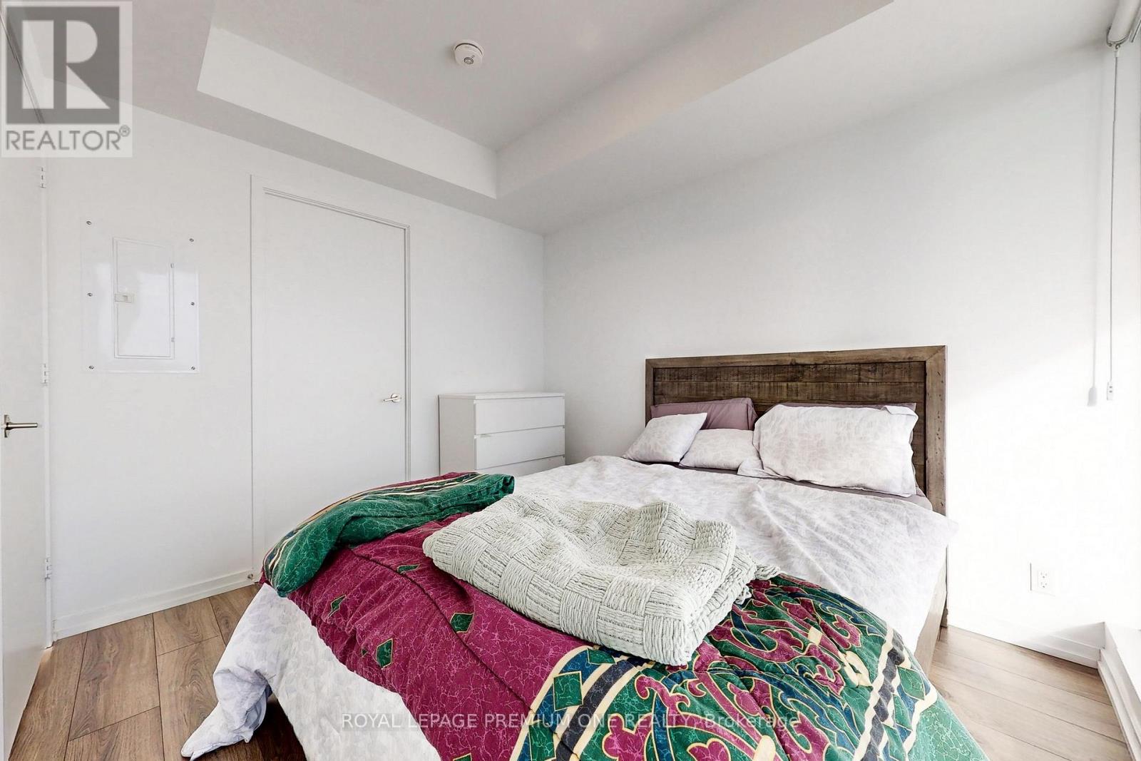 1810 - 1000 Portage Parkway, Vaughan, Ontario  L4K 0L1 - Photo 24 - N12092062