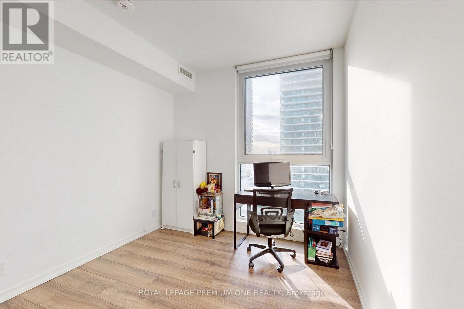 1810 - 1000 Portage Parkway, Vaughan, Ontario  L4K 0L1 - Photo 27 - N12092062