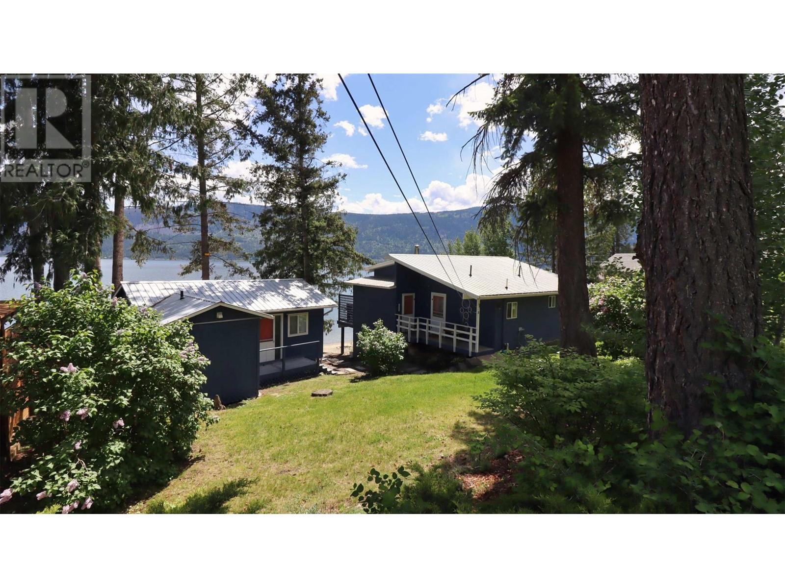 1065 Little Shuswap Lake Road, Chase, British Columbia  V0E 1M2 - Photo 1 - 10344192