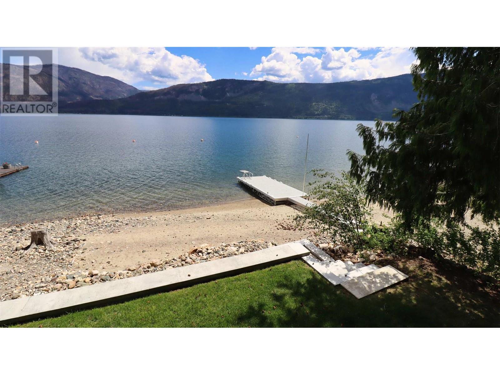1065 Little Shuswap Lake Road, Chase, British Columbia  V0E 1M2 - Photo 39 - 10344192