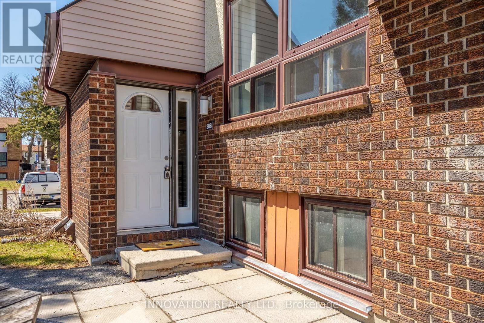 Property at B - 20 WOODVALE GREEN image 3
