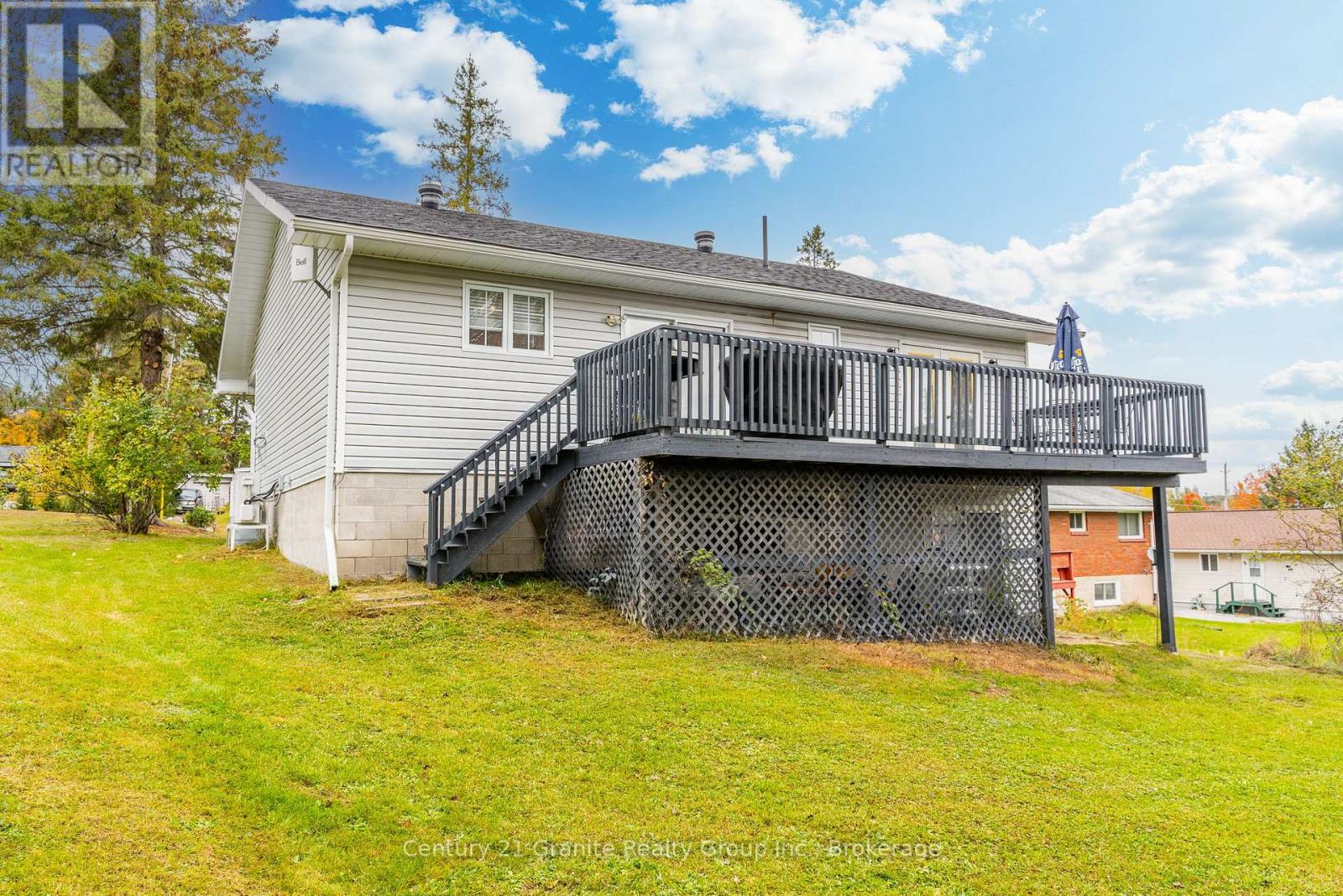 8 Mckay Street, Minden Hills, Ontario  K0M 2K0 - Photo 42 - X12089188