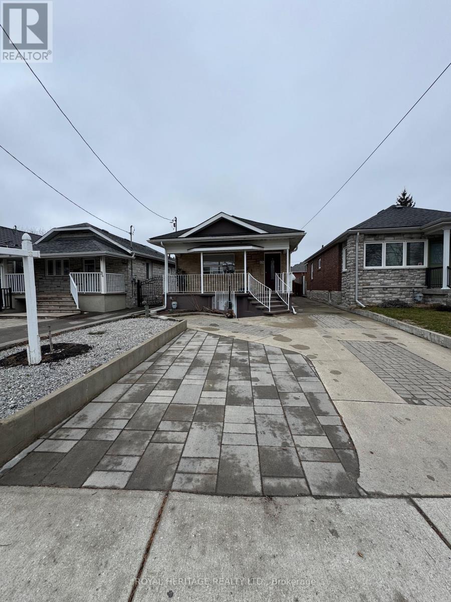 Property at 92 FOXWELL STREET image 2
