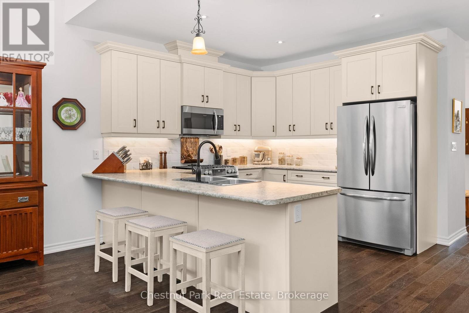 25 Durham Road, Bracebridge, Ontario  P1L 0B7 - Photo 21 - X12091633