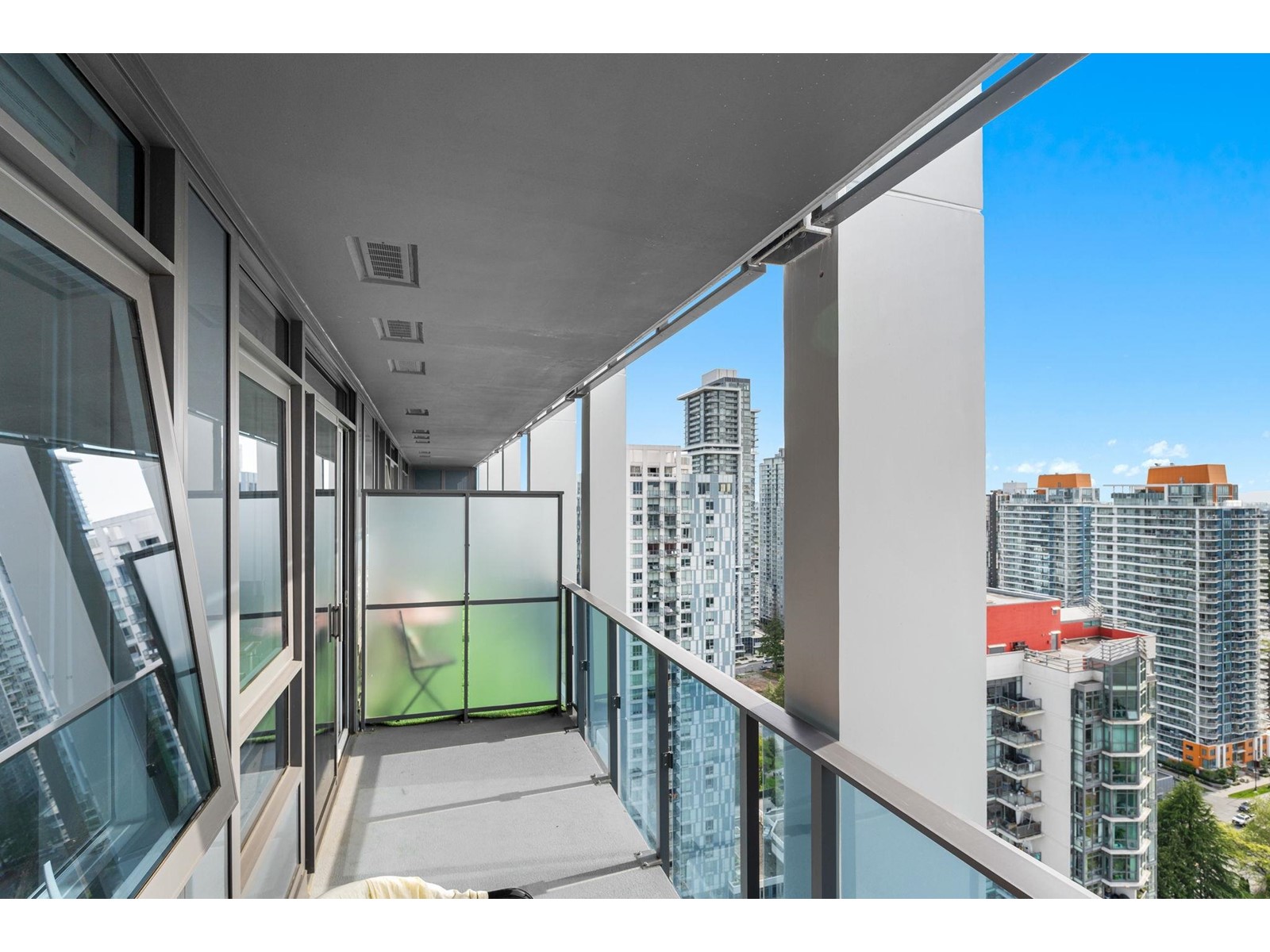 3012 10448 University Drive, Surrey, British Columbia  V3T 0S7 - Photo 16 - R2991392