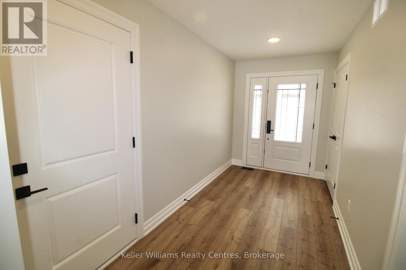 431 Park Street W, West Grey, Ontario  N0G 1R0 - Photo 3 - X12068910