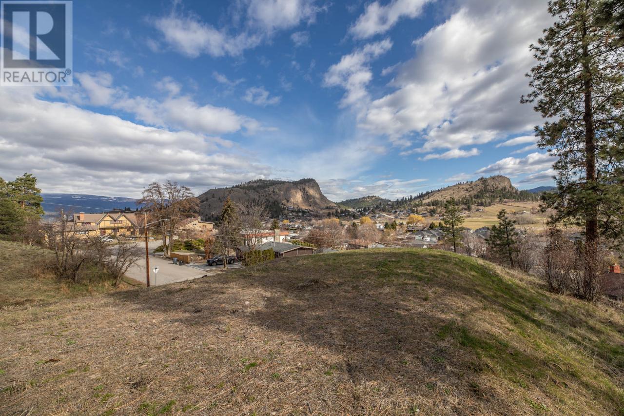 Property at 12402 BLAGBORNE Avenue image 3