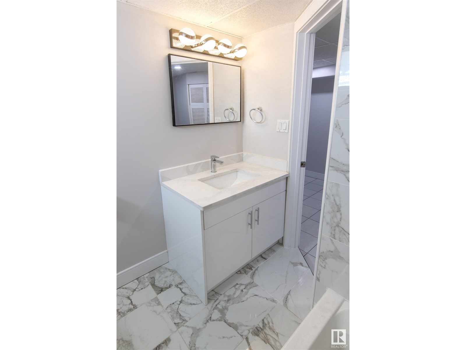 7215 135a Av Nw, Edmonton, Alberta  T5C 2H7 - Photo 30 - E4431821