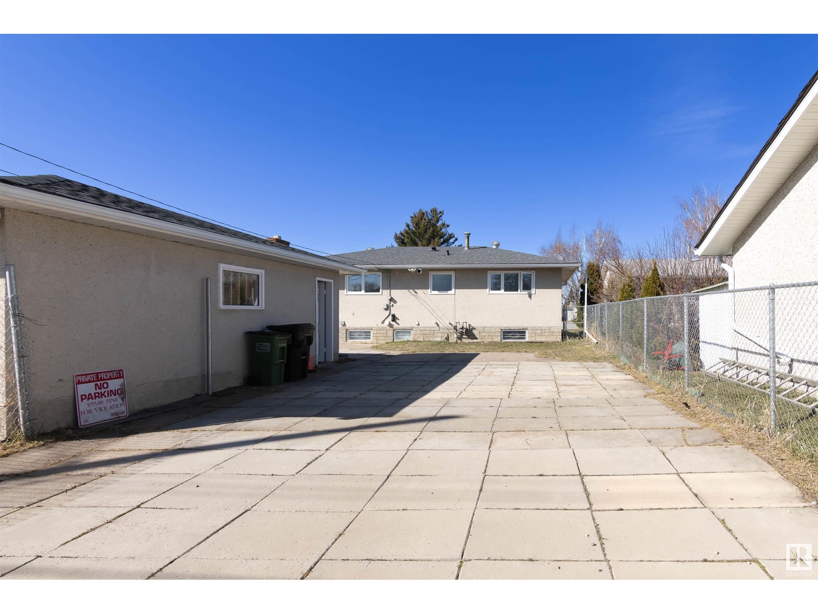 7215 135a Av Nw, Edmonton, Alberta  T5C 2H7 - Photo 34 - E4431821