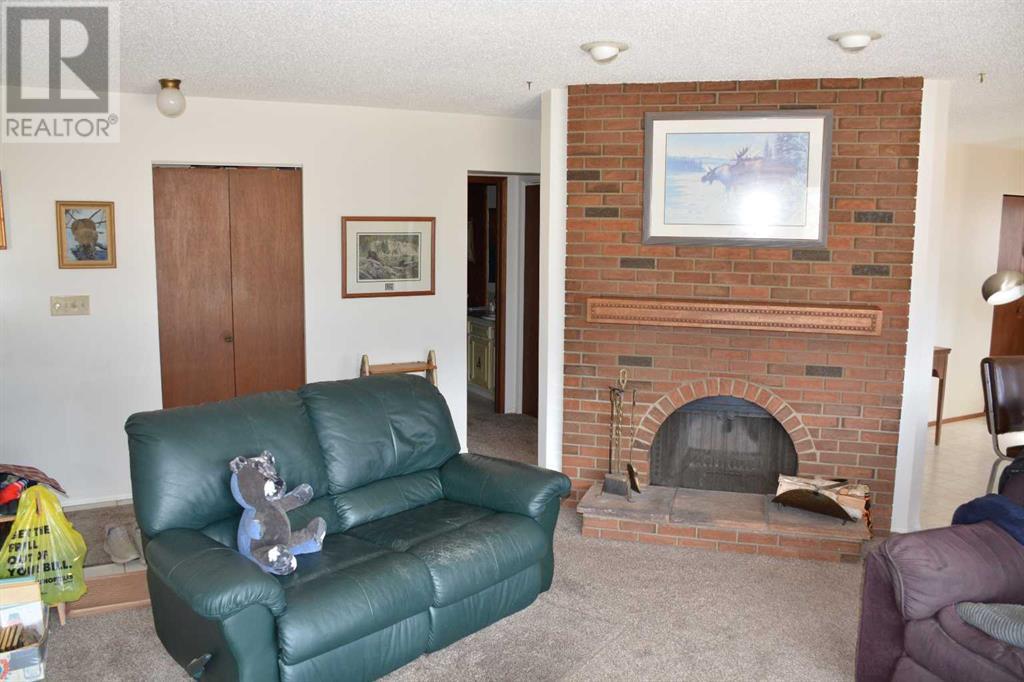Property at 7113 99 Street image 5