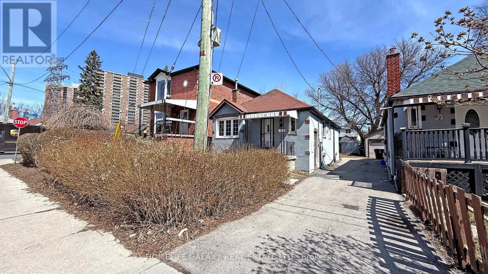 Property at 69 ST DUNSTAN DRIVE image 3