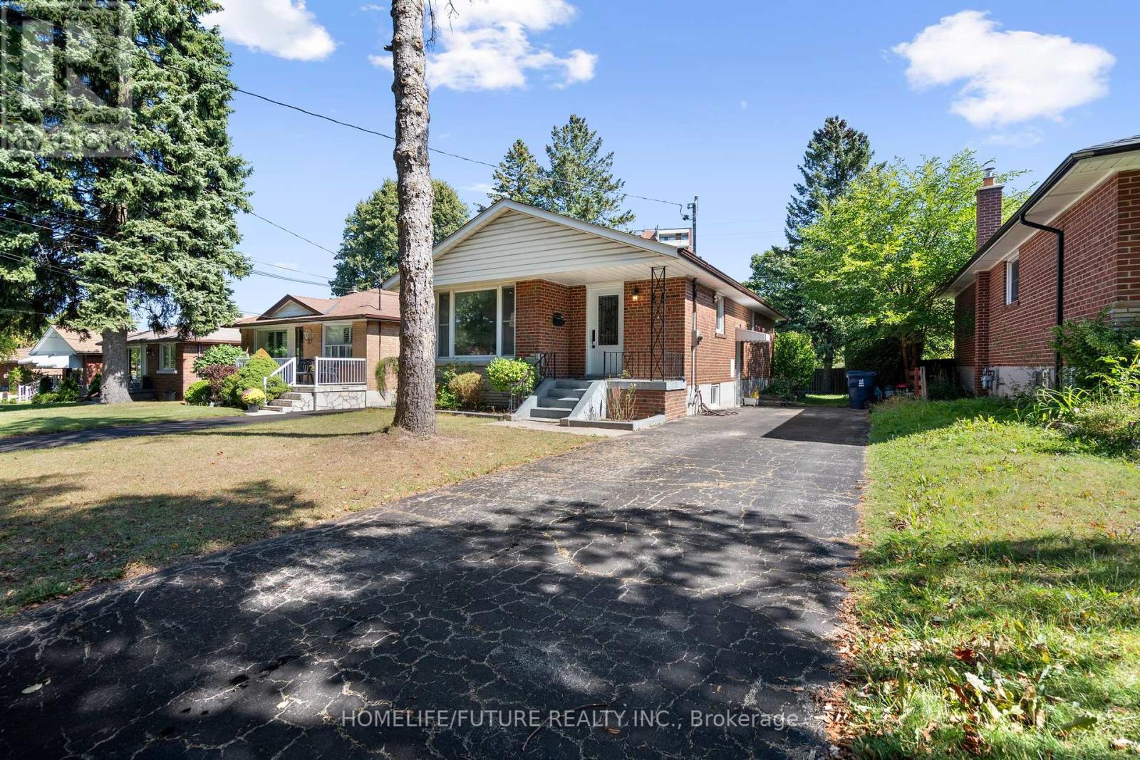 Property at 25 PEKING ROAD image 1