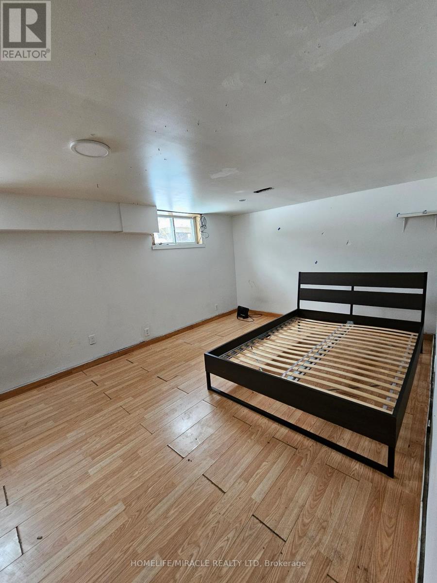 Bsmt - 1340 Warden Avenue, Toronto, Ontario  M1R 2R8 - Photo 4 - E12092210