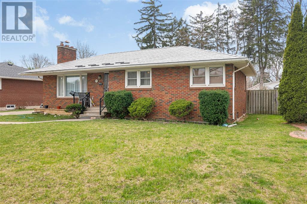 Property at 2721 Virginia PARK image 2
