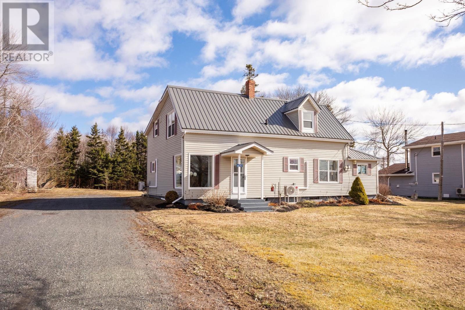 600 Route 2, Souris, Prince Edward Island