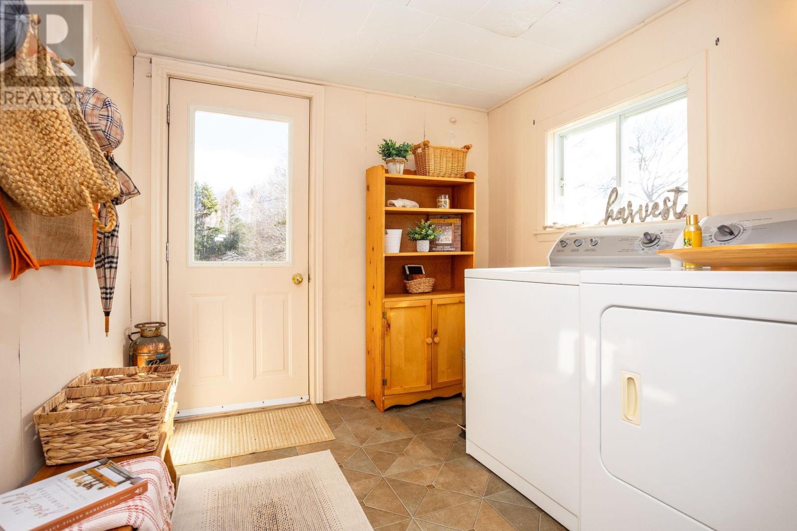 600 Route 2, Souris, Prince Edward Island  C0A 2B0 - Photo 12 - 202508323