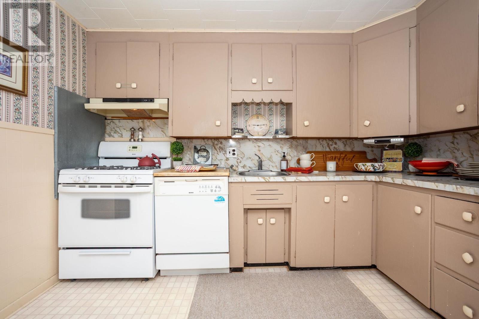 600 Route 2, Souris, Prince Edward Island  C0A 2B0 - Photo 18 - 202508323