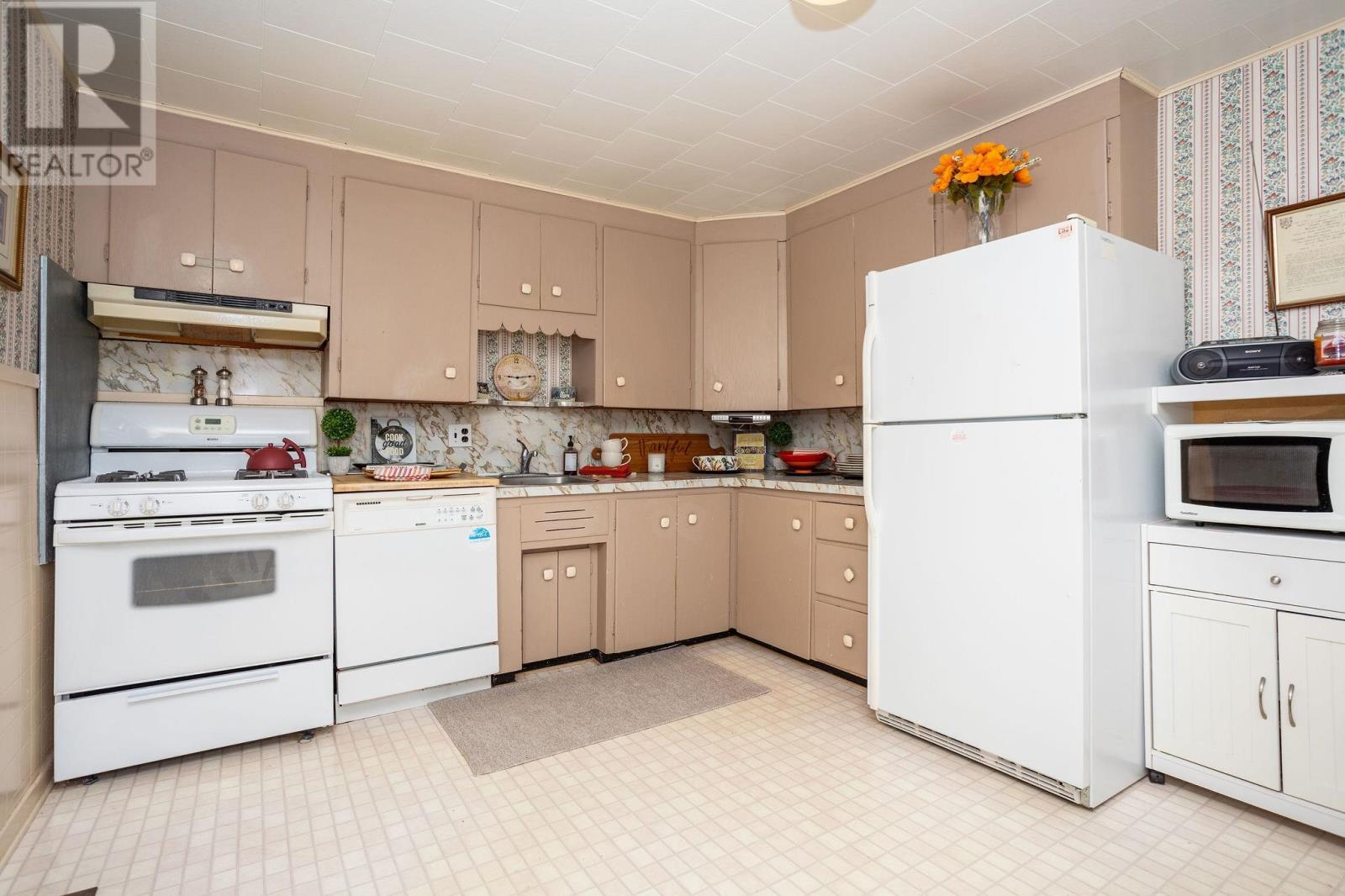 600 Route 2, Souris, Prince Edward Island  C0A 2B0 - Photo 19 - 202508323