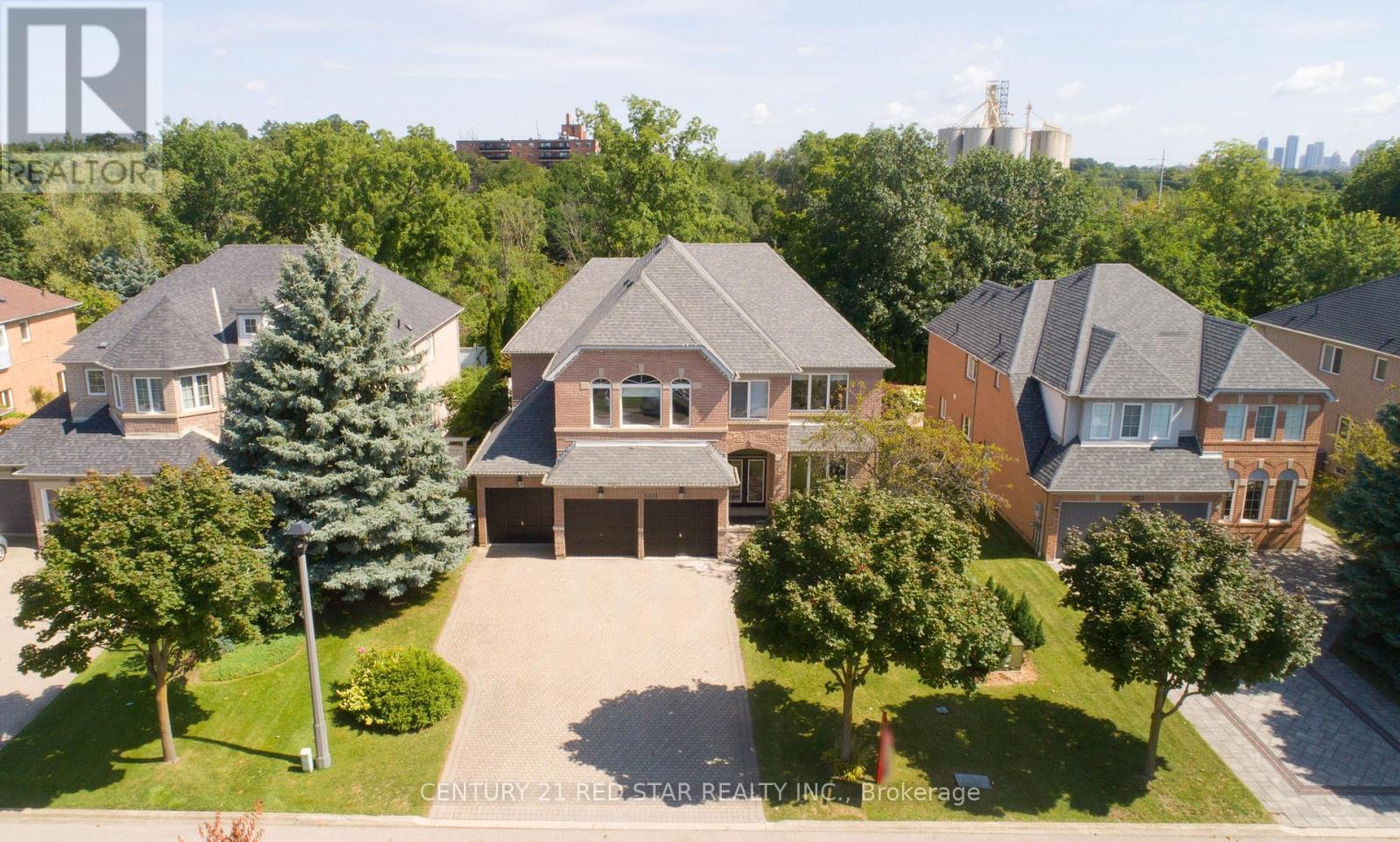 Property at 5331 ROANOKE COURT image 1