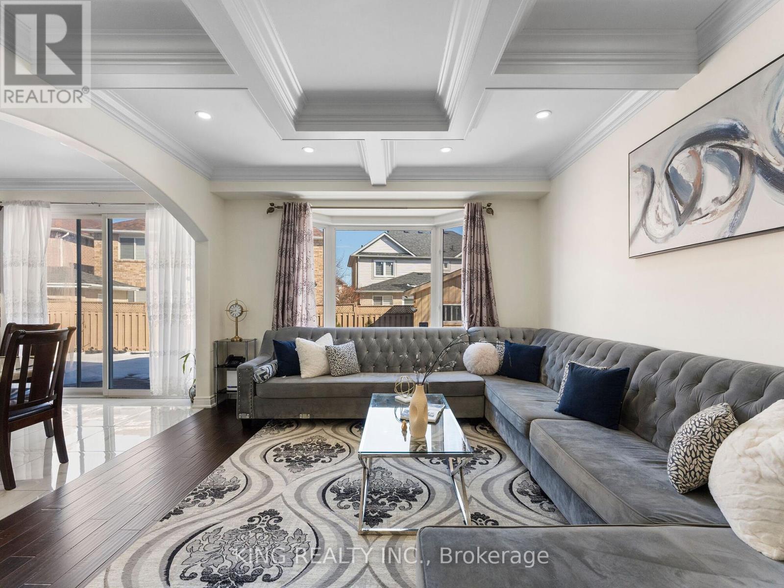 3 Maldives Crescent, Brampton, Ontario  L6P 1L4 - Photo 17 - W12092193