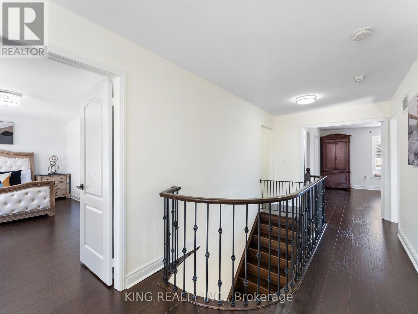 3 Maldives Crescent, Brampton, Ontario  L6P 1L4 - Photo 30 - W12092193
