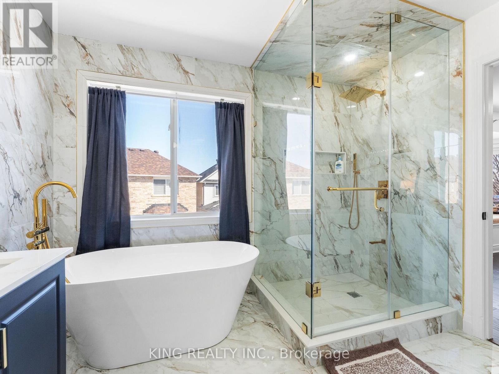 3 Maldives Crescent, Brampton, Ontario  L6P 1L4 - Photo 36 - W12092193