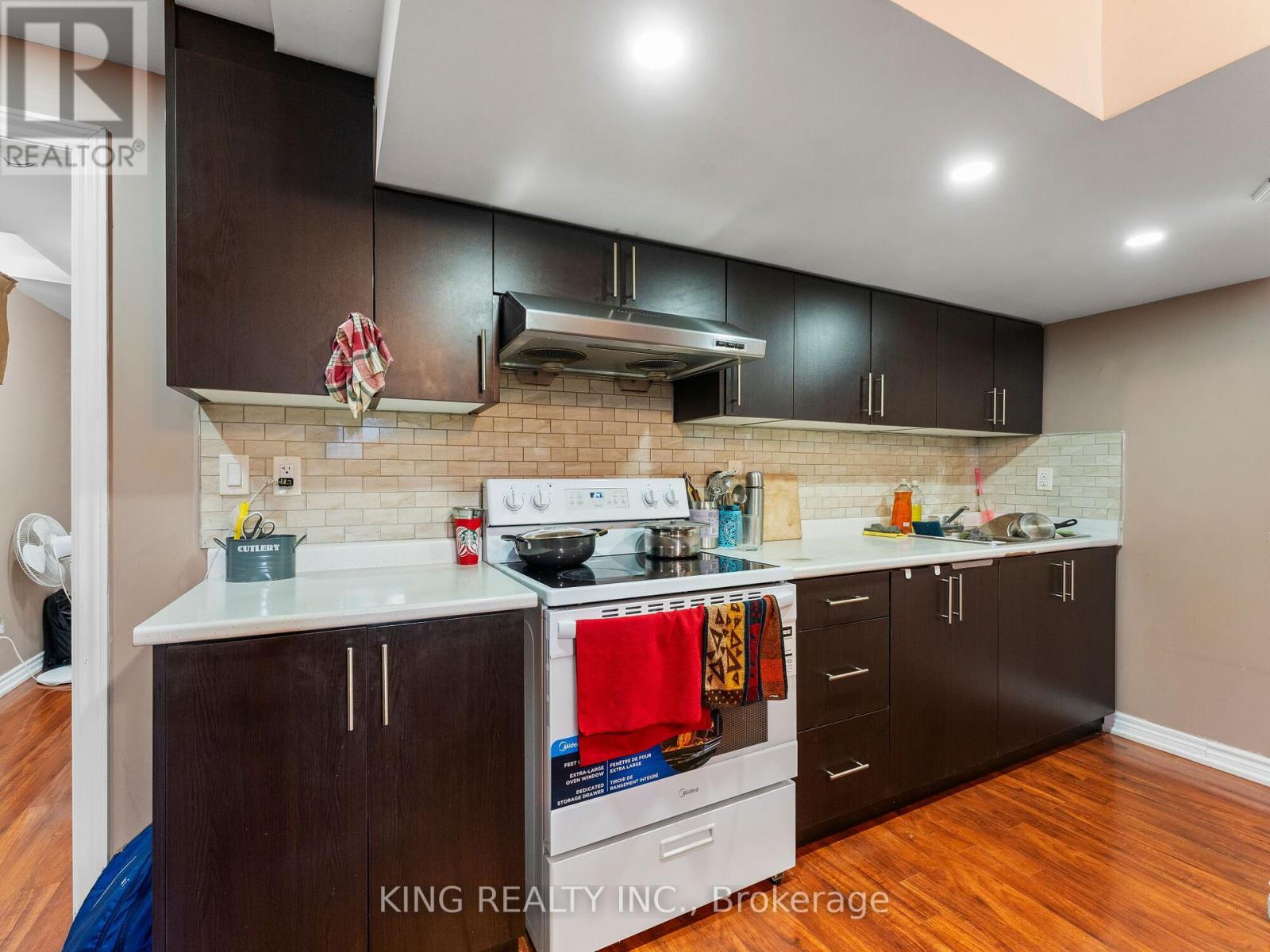 3 Maldives Crescent, Brampton, Ontario  L6P 1L4 - Photo 48 - W12092193