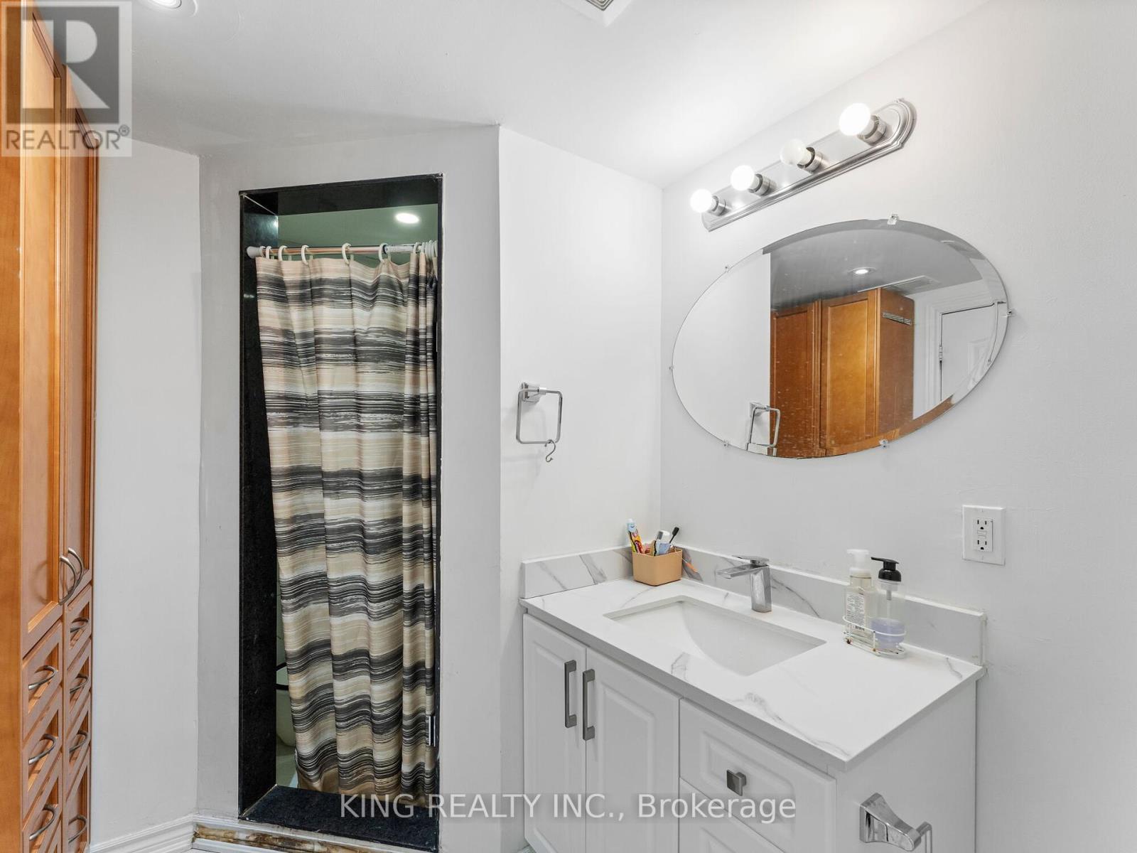 3 Maldives Crescent, Brampton, Ontario  L6P 1L4 - Photo 49 - W12092193
