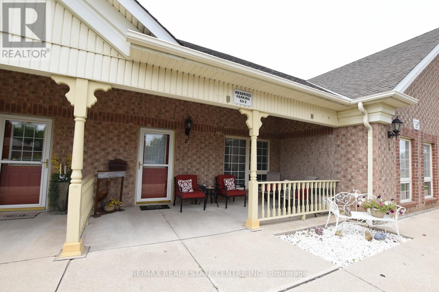 Property at 2 - 60 NATALIA AVENUE image 4