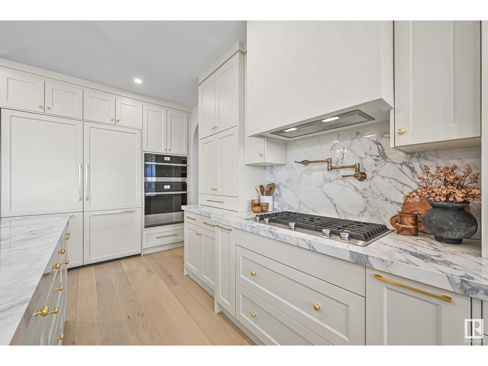 Property at 4824 KNIGHT CR SW image 3